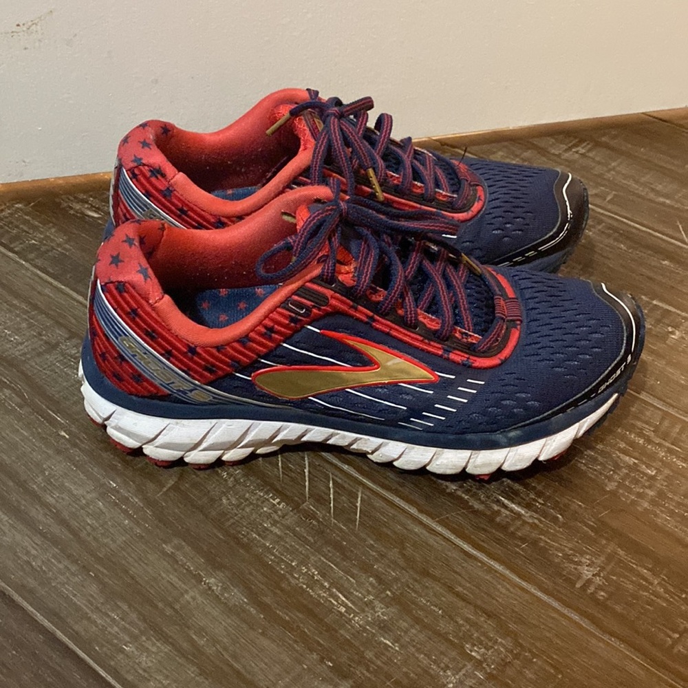 Brooks- running shoes